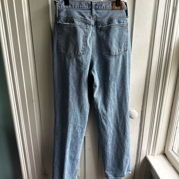 Madewell Baggy Straight Jeans in Earlhurst Wash Ripped Edition - Picture 10 of 11